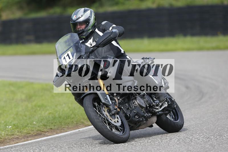 /53 16.09.2025 Track Day Domi Aegerter ADR/Gruppe gelb/11